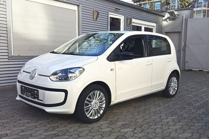 VW up! 117.000 km 5.699 &euro; DÜSSELDORF 40227