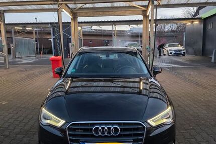 Audi A3 146.000 km 12.300 &euro; Mönchengladbach 41236