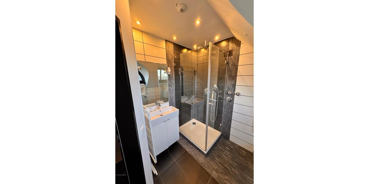 Etagenwohnung Düsseldorf Stadtbezirk 8 - 1 Zimmer, 20 m&sup2;, 650&euro; | Angebot:25825852