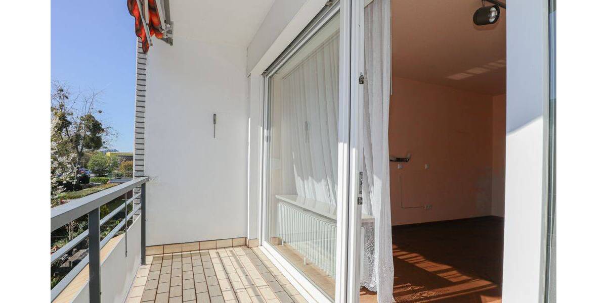 Reihenmittelhaus Neuss / Holzheim Holzheim - 5 Zimmer, 134 m&sup2;, 350.000&euro; | Angebot:26189776