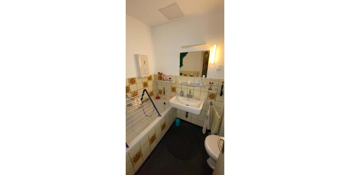 Etagenwohnung Düsseldorf Oberbilk - 2 Zimmer, 51 m&sup2;, 185.000&euro; | Angebot:26940511