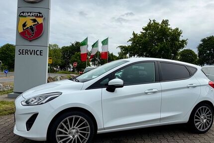 Ford Fiesta 48.400 km 10.300 &euro; Grevenbroich 41515
