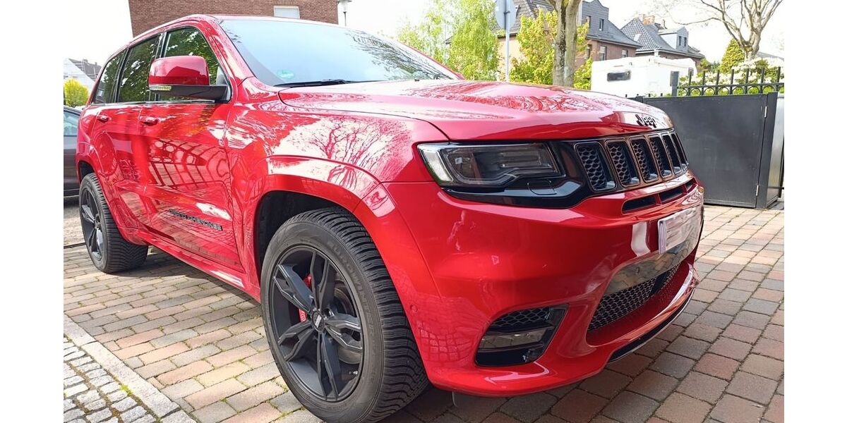 Jeep Grand Cherokee 50.600 km 49.999 &euro; Kamp-Lintfort 47475