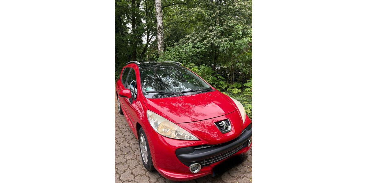 Peugeot 207 130.000 km 2.700 &euro; Duisburg 47198