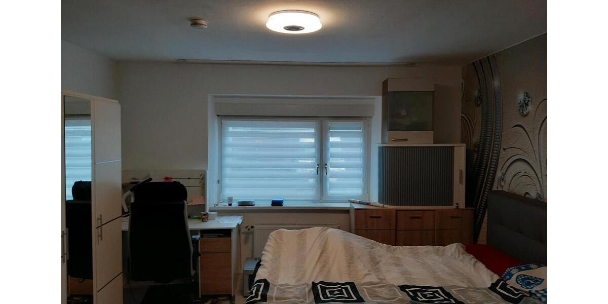 Etagenwohnung Krefeld Cracau - 3 Zimmer, 65 m&sup2;, 865&euro; | Angebot:26639528