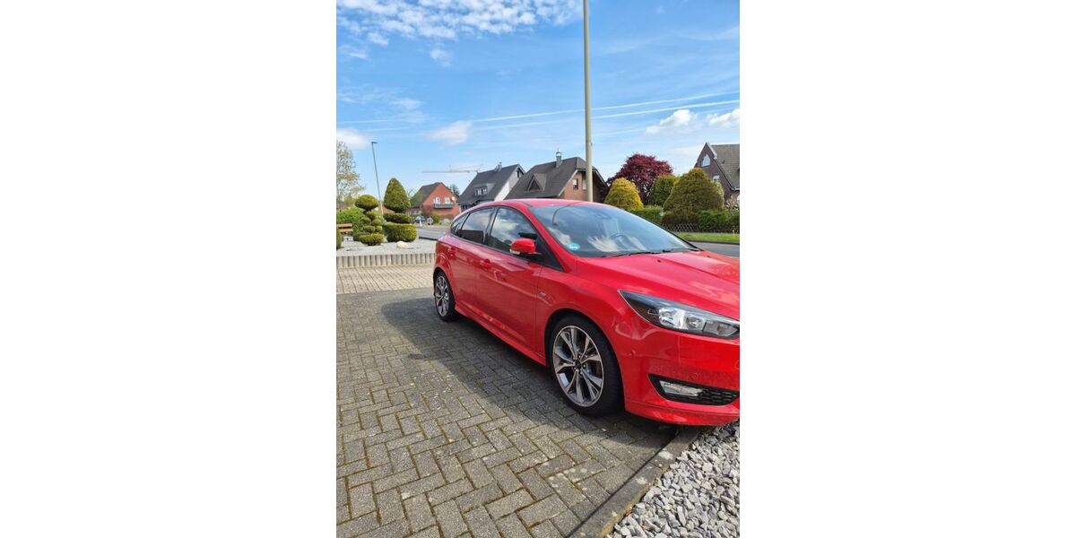 Ford Focus 104.000 km 9.299 &euro; Wegberg 41844