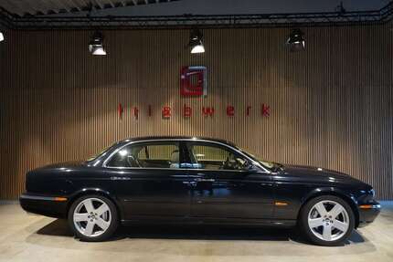 Jaguar XJR 48.500 km 37.941 &euro; Duisburg 47228