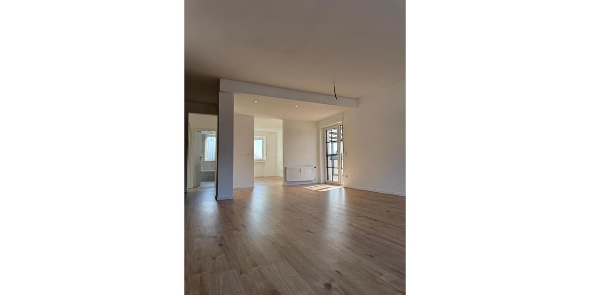 Maisonettenwohnung Krefeld Dießem - 4 Zimmer, 180 m&sup2;, 1.880&euro; | Angebot:25429089