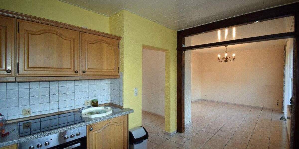 Mehrfamilienhaus, Wohnhaus Brüggen - 8 Zimmer, 153 m&sup2;, 393.000&euro; | Angebot:25742476