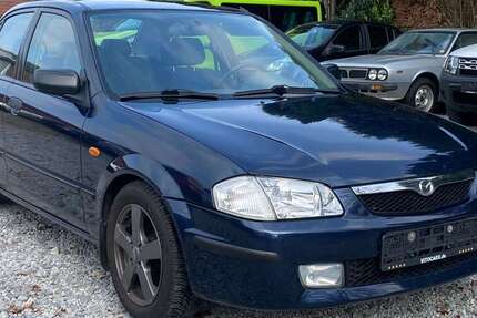 Mazda 323 65.000 km 4.950 &euro; Mönchengladbach 41179