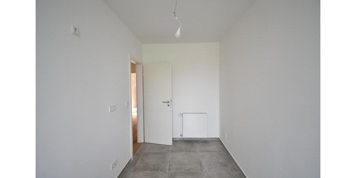 Etagenwohnung Düsseldorf Niederkassel - 2 Zimmer, 50 m&sup2;, 1.105&euro; | Angebot:26648391