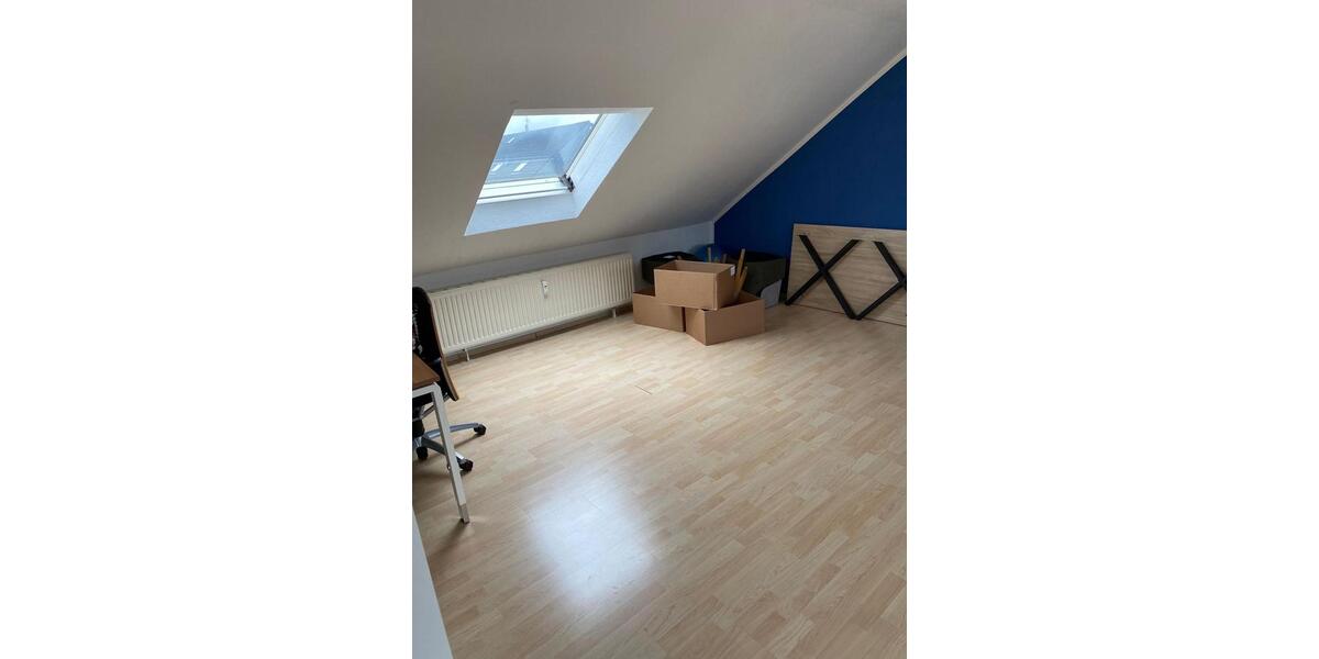 Dachgeschoßwohnung Dormagen Sankt Peter - 1.5 Zimmer, 56 m&sup2;, 800&euro; | Angebot:26647327