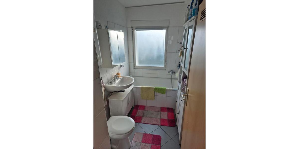 Etagenwohnung Duisburg Rheinhausen - 2 Zimmer, 50 m&sup2;, 400&euro; | Angebot:26665407