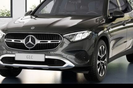 Mercedes-Benz GLC 300 14.900 km 59.990 &euro; Düsseldorf 40470