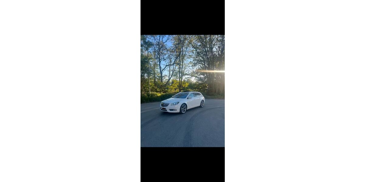 Opel Insignia 163.000 km 7.499 &euro; Duisburg 47226