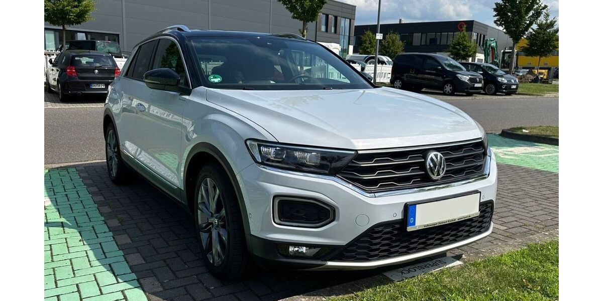 VW T-Roc 118.000 km 18.900 &euro; Düsseldorf 40211