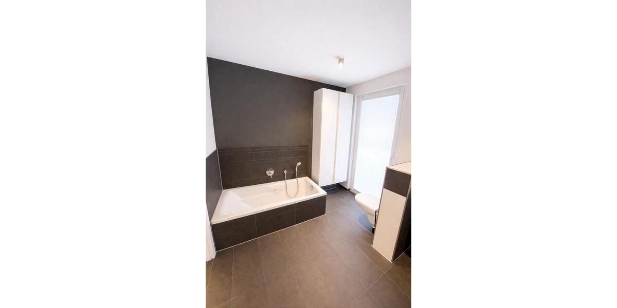 Doppelhaushälfte Mönchengladbach West - 4 Zimmer, 140 m&sup2;, 680.000&euro; | Angebot:27025164