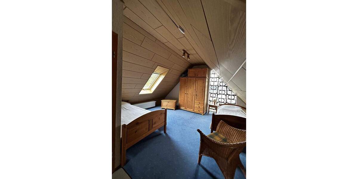 Einfamilienhaus Krefeld Traar - 5 Zimmer, 150 m&sup2;, 615.000&euro; | Angebot:25693359