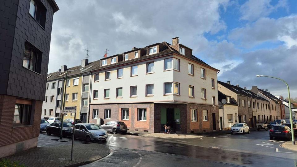 Etagenwohnung Duisburg Mittelmeiderich - 2 Zimmer, 71 m&sup2;, 565&euro; | Angebot:25974846