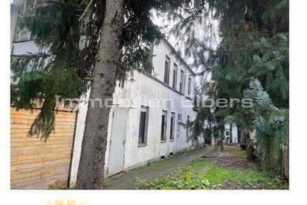 Haus Mönchengladbach Süd - 4 Zimmer, 120 m&sup2;, 145.000&euro; | Angebot:26841370