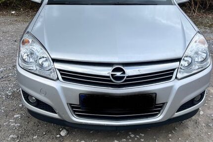Opel Astra 111.000 km 2.000 &euro; Kempen 47906