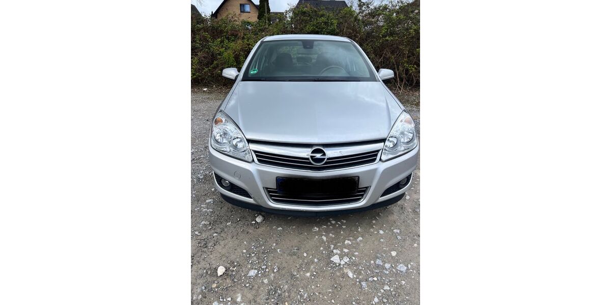 Opel Astra 111.000 km 2.000 &euro; Kempen 47906