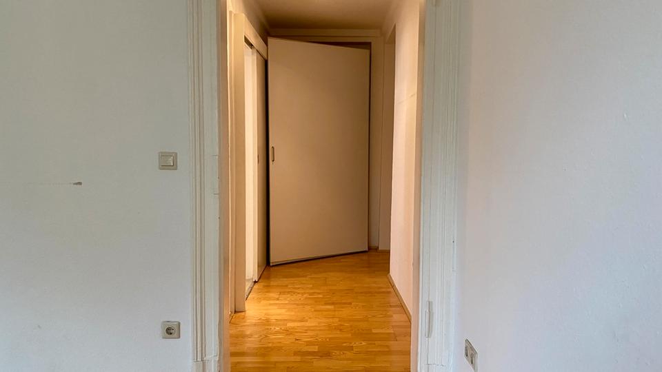 Etagenwohnung Duisburg - 1 Zimmer, 39 m&sup2;, 450&euro; | Angebot:25902543