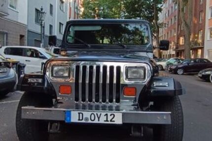 Jeep Wrangler 122.587 km 15.000 &euro; Düsseldorf 40219