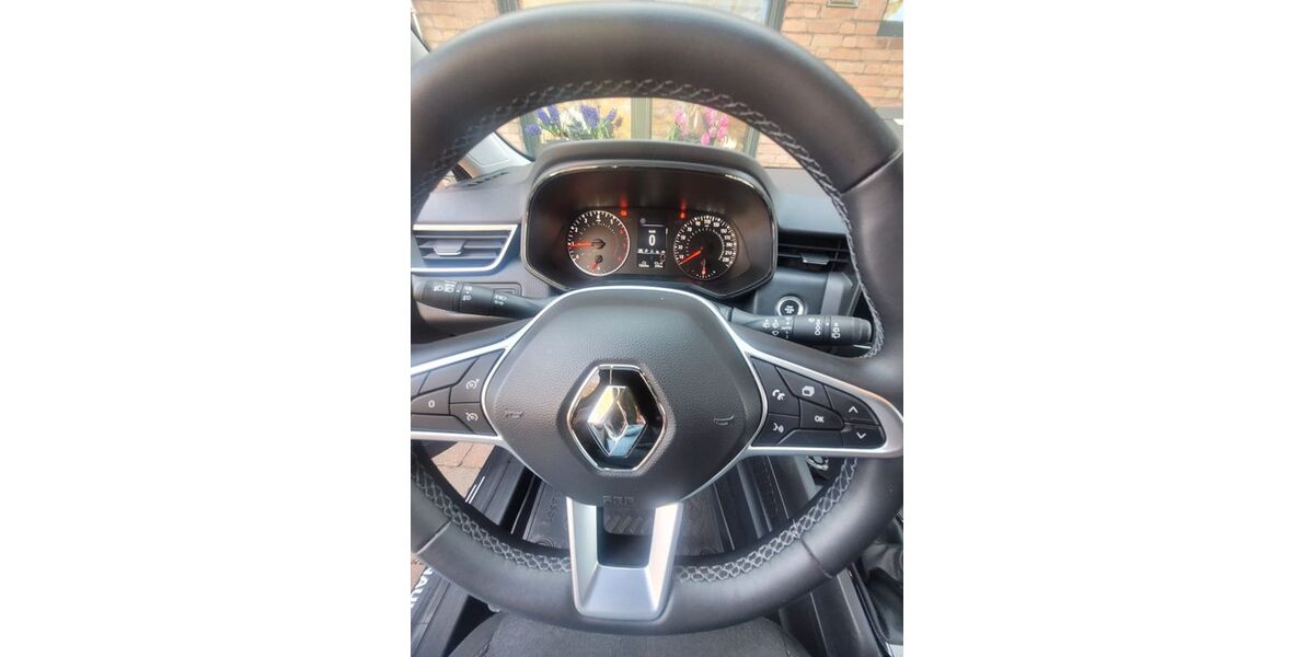 Renault Clio 12.620 km 15.900 &euro; Krefeld 47807