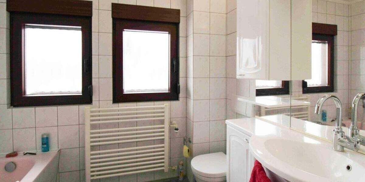 Einfamilienhaus Heiligenhaus Mitte - 6 Zimmer, 125 m&sup2;, 539.000&euro; | Angebot:25650633