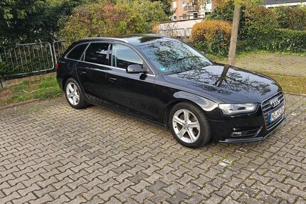 Audi A4 133.260 km 10.500 &euro; Neuss 41468