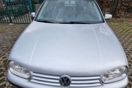 VW Golf 224.826 km 650 &euro; Nettetal 41334