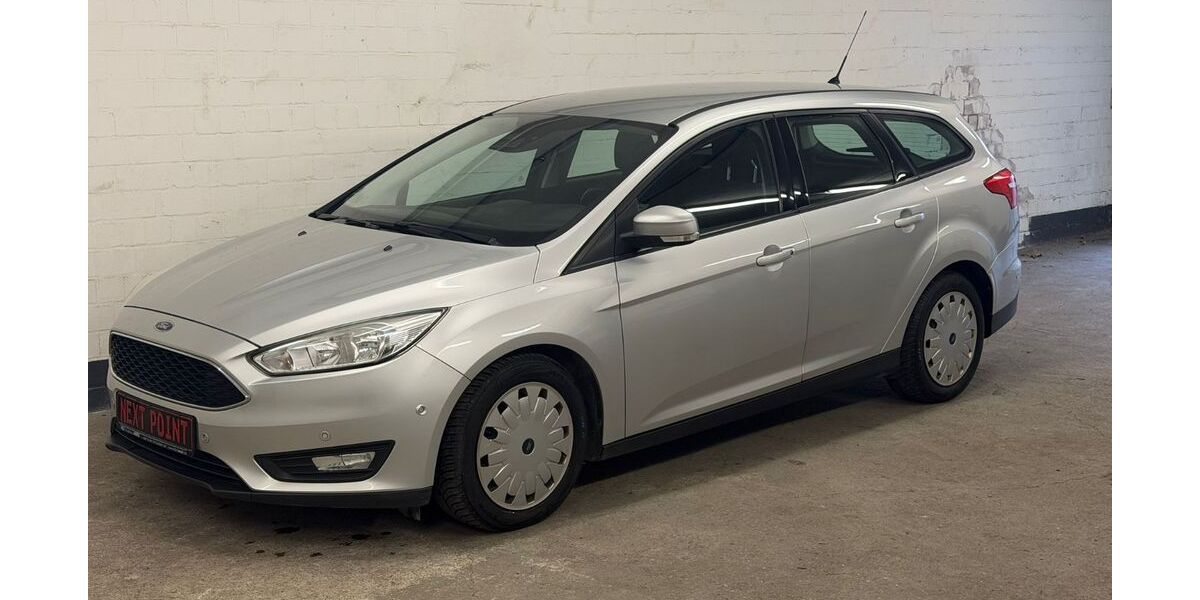 Ford Focus 149.330 km 7.400 &euro; Düsseldorf 40468