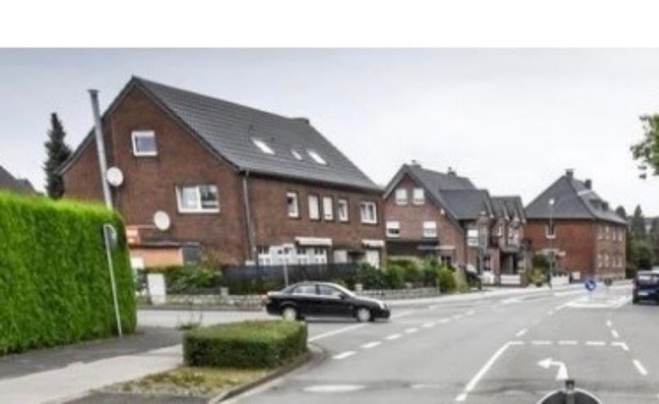 Mehrfamilienhaus, Wohnhaus Kamp-Lintfort Lintfort - 649.000&euro; | Angebot:25102085