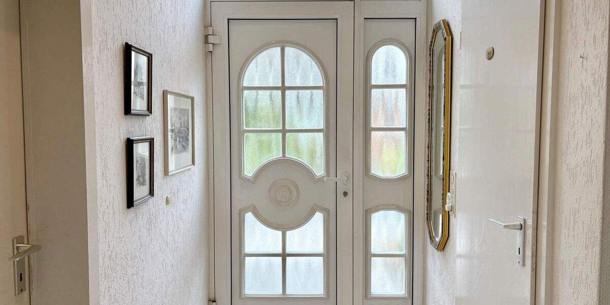 Reihenmittelhaus Moers Schwafheim - 4 Zimmer, 120 m&sup2;, 359.000&euro; | Angebot:25730412