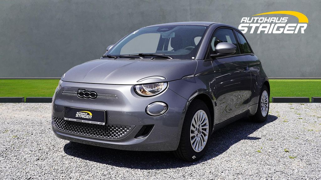 Fiat 500e 32.653 km 17.850 &euro; Neuss 41460