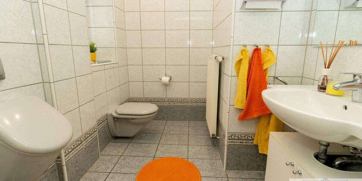 Doppelhaushälfte Düsseldorf Benrath Benrath - 1 Zimmer, 226 m&sup2;, 1.499.000&euro; | Angebot:25660963