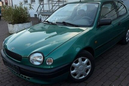 Toyota Corolla 172.000 km 2.499 &euro; Mönchengladbach 41238