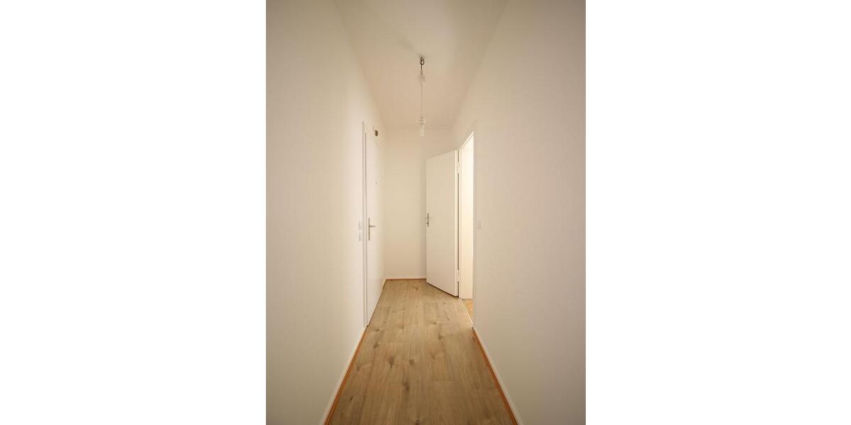 Etagenwohnung Krefeld - 1 Zimmer, 33 m&sup2;, 400&euro; | Angebot:22638008