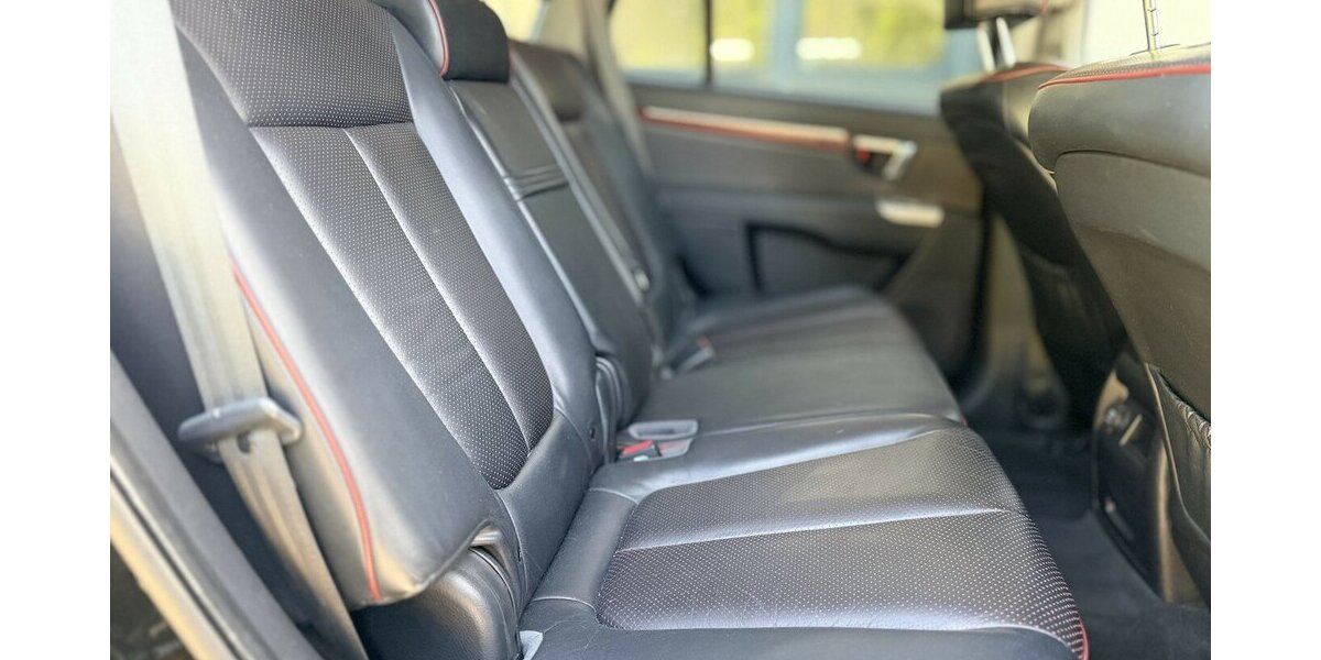 Hyundai Santa Fe / 2.0 CRDi/ Team 08/ Automatik / Allrad 168.000 km 5.490 &euro; Mönchengladbach 41066