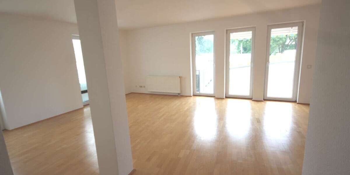 Etagenwohnung Düsseldorf Kaiserswerth - 3 Zimmer, 104 m&sup2;, 1.355&euro; | Angebot:26679186