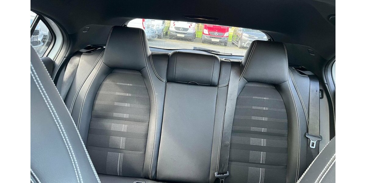 Mercedes-Benz A 220 CDI / AMG / Pano / Kamera / Navi / Euro6 195.000 km 16.390 &euro; Mönchengladbach 41066