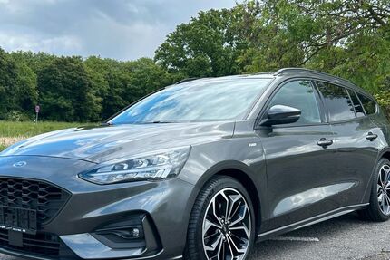 Ford Focus 73.900 km 13.990 &euro; Neukirchen-Vluyn 47506