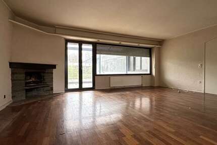 Haus Kaarst - 5 Zimmer, 280 m&sup2;, 699.000&euro; | Angebot:24638604