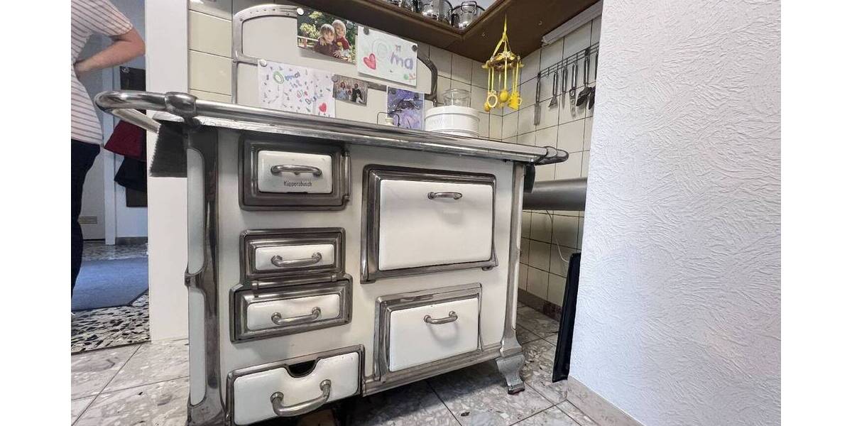 Mehrfamilienhaus, Wohnhaus Mönchengladbach-Rheindahlen Broich - 8 Zimmer, 241 m&sup2;, 359.000&euro; | Angebot:25744856