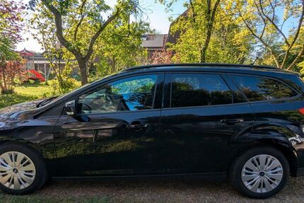 Ford Focus 218.928 km 5.700 &euro; Nettetal 41334