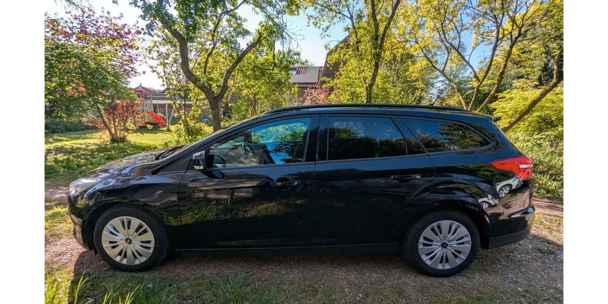 Ford Focus 218.928 km 5.700 &euro; Nettetal 41334