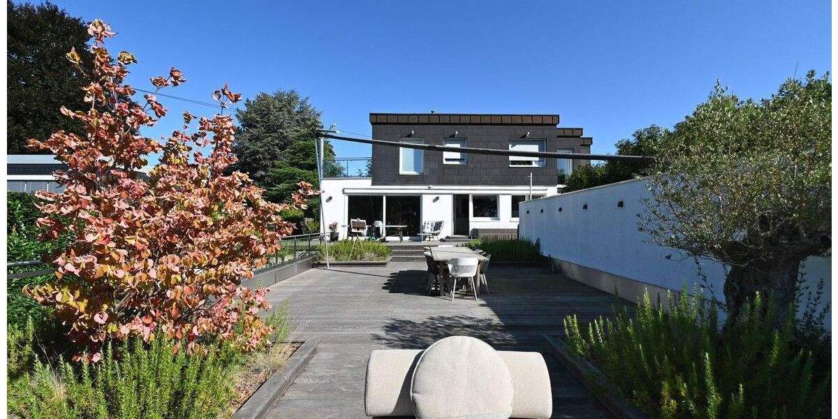 Einfamilienhaus Mülheim Broich - 7 Zimmer, 399 m&sup2;, 1.495.000&euro; | Angebot:25663252