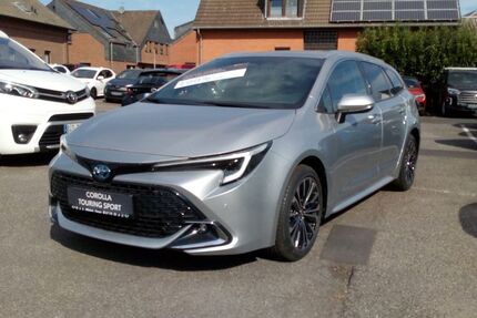 Toyota Corolla 2.500 km 30.980 &euro; Viersen 41748
