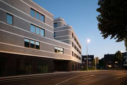 Wohnung Grevenbroich Stadtmitte - 3 Zimmer, 84 m&sup2;, 1.137&euro; | Angebot:23440612